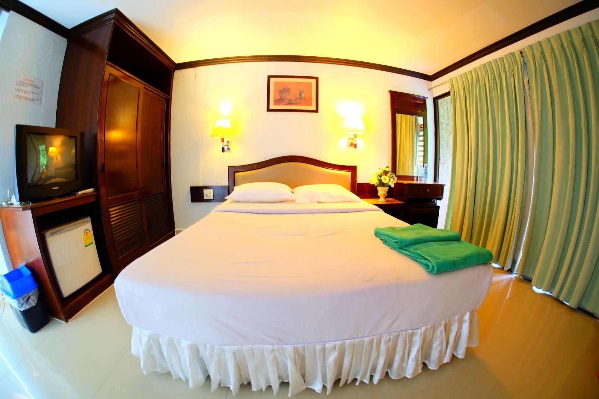 P.K. Mansion Hotel Ao Nang Exterior photo